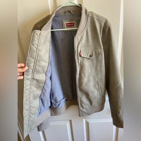 Levis Grey Bomber Jacket - Picture 3 of 4